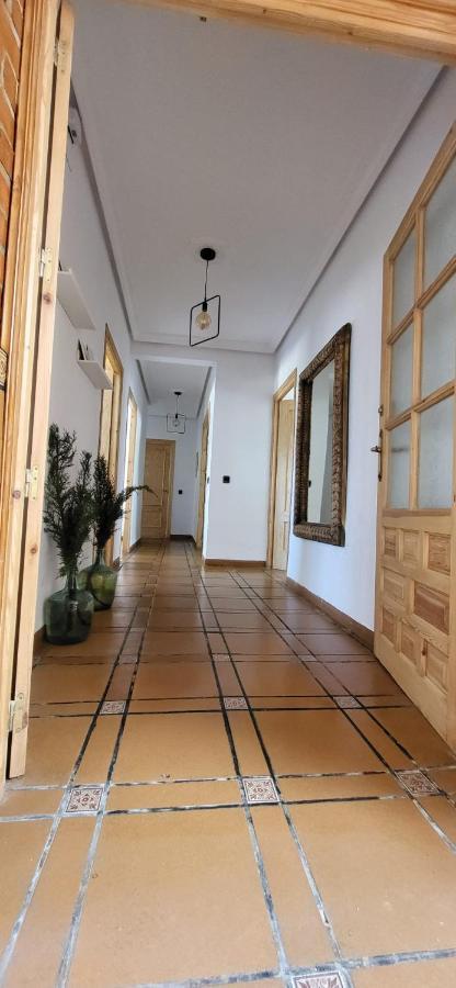 Hostal San Martín de Montalbán מראה חיצוני תמונה