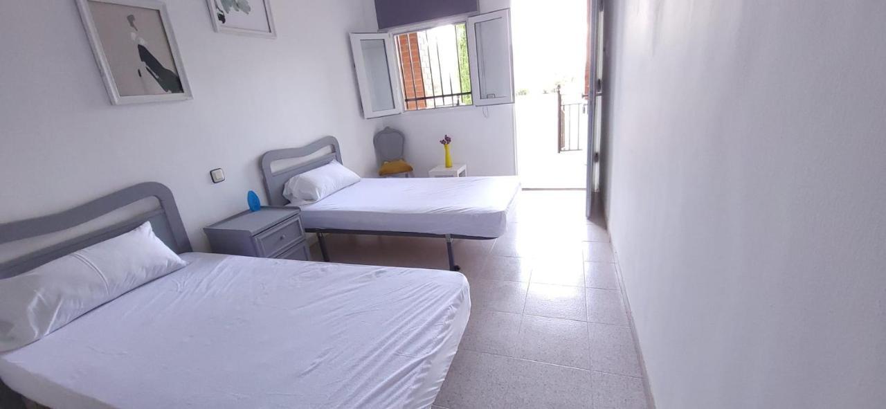 Hostal San Martín de Montalbán מראה חיצוני תמונה