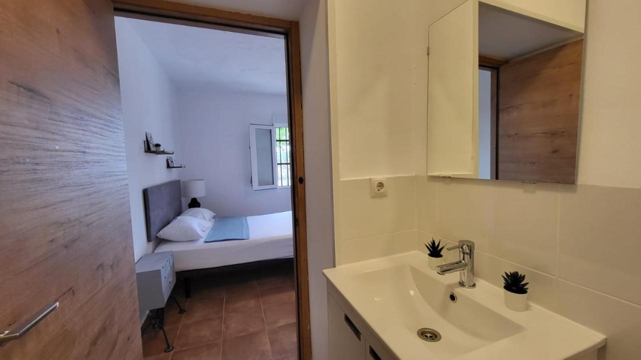 Hostal San Martín de Montalbán מראה חיצוני תמונה